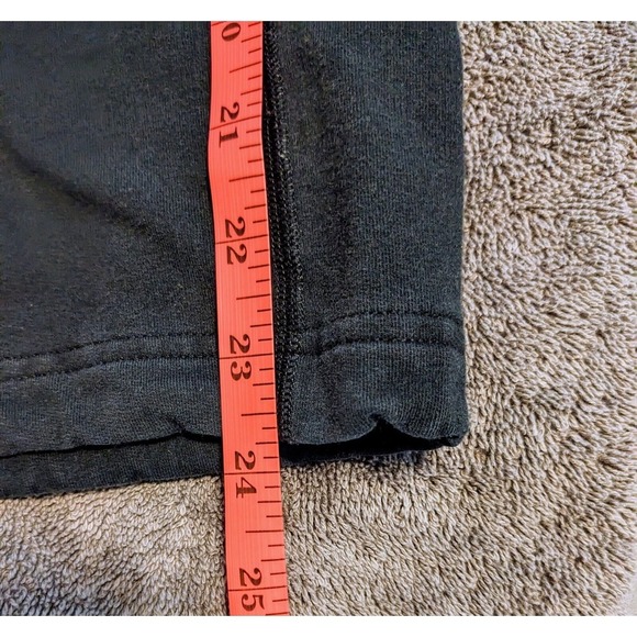 Lululemon Athletica Cotton Relaxed Fit Capri Shorts Black Sz. 6 - Picture 6 of 7